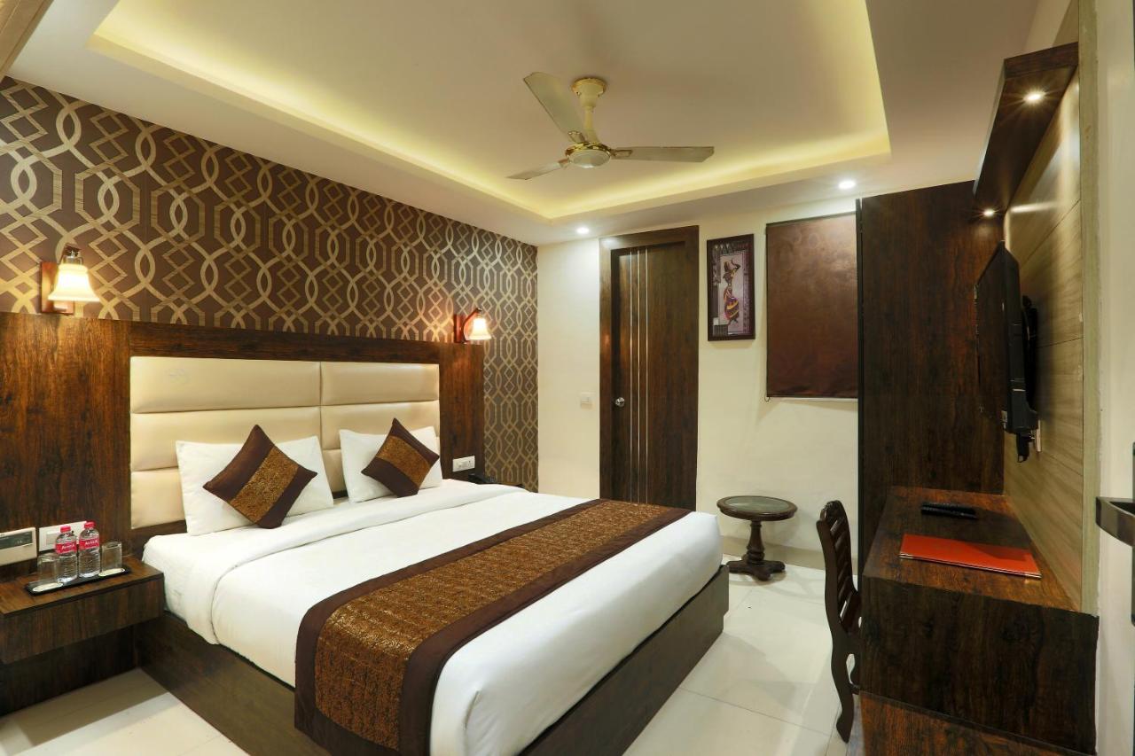 Melfort Bed & Breakfast New Delhi Buitenkant foto